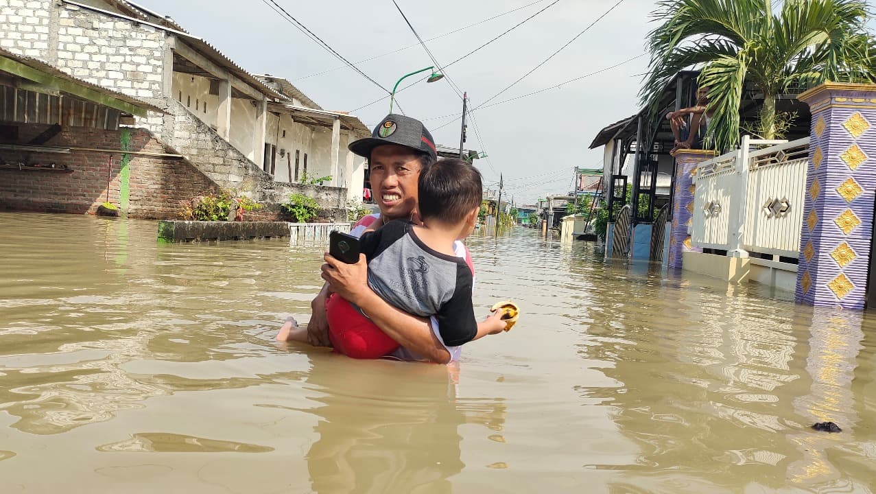 Banjir di Gresik Meluas, 3661 Rumah di Kecamatan Benjeng Terendam