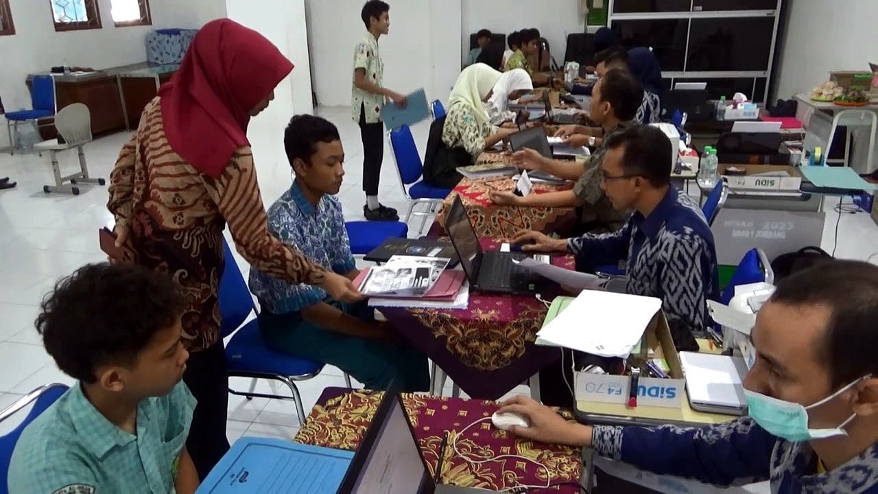 Pengambilan PIN SPMB Jombang Diperpanjang hingga 20 Juni, Masih Ada 2.674 Siswa Belum Terverifikasi