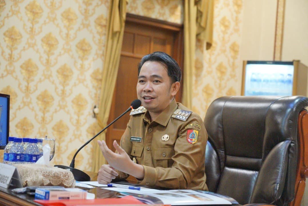 Lewat Program Wadul Gus'e dan UHC, Gus Fawait Disukai 82,8 % Warga Jember