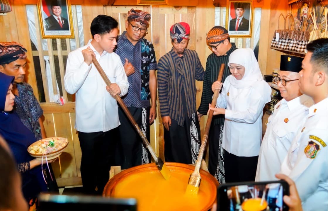 Wapres Gibran dan Gubernur Khofifah Apresiasi Bazar Blitar Djadoel