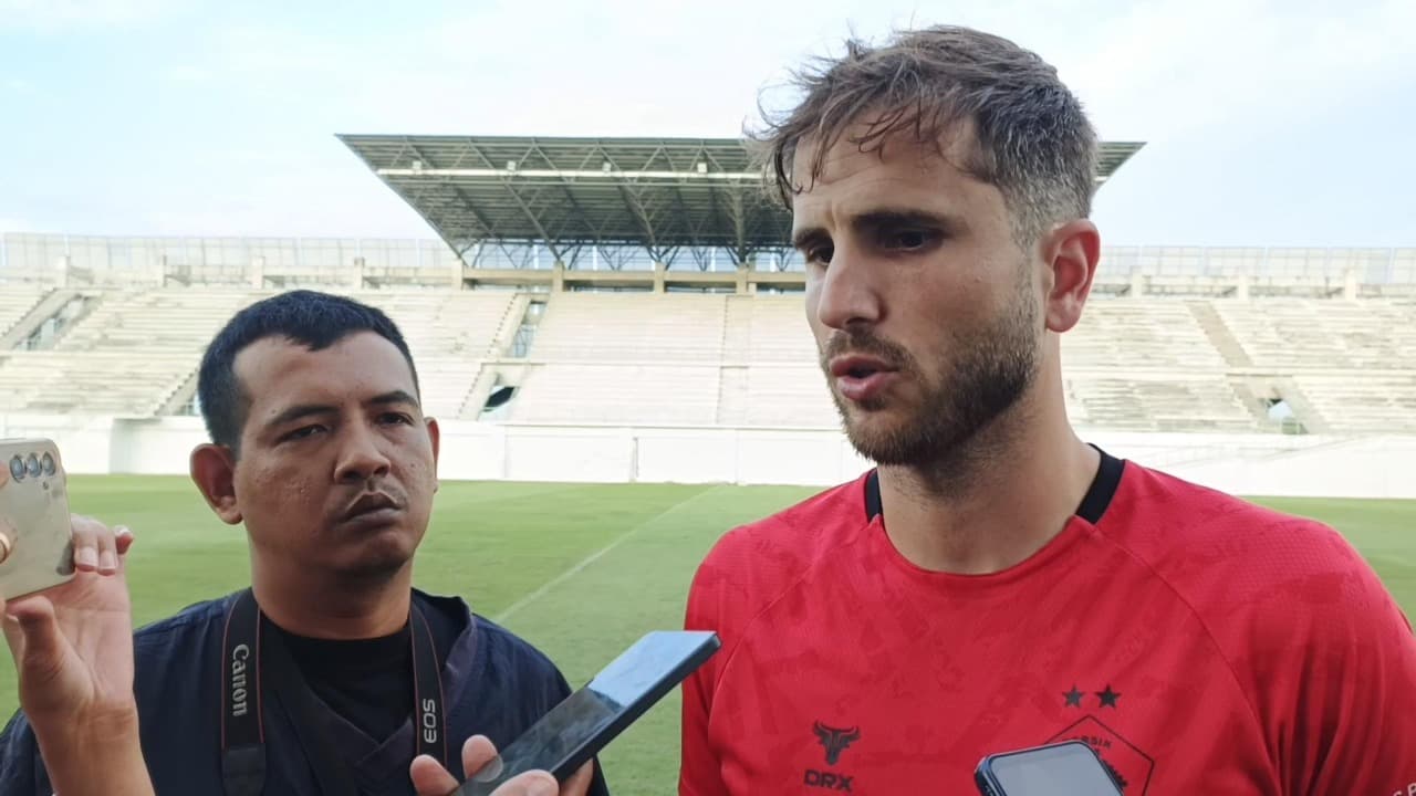 Telmo Castanheira Siap Berikan Kemampuan Terbaik untuk Persik Kediri