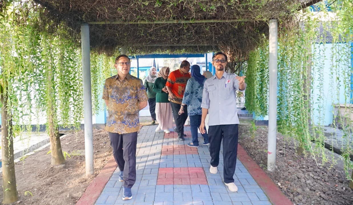 SMAN 3 Bojonegoro Terapkan Program School Food Care, Ciptakan Sekolah Asri dan Dukung Ketahanan Pangan