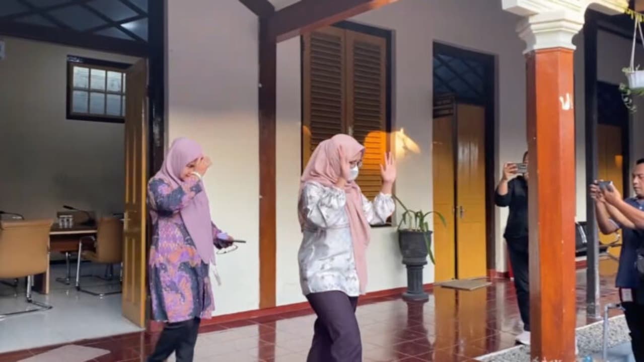 Penuhi Panggilan Kejaksaan Mantan Bupati Blitar Diperiksa Terkait Kasus Dugaan Korupsi Dam Kali Bentak