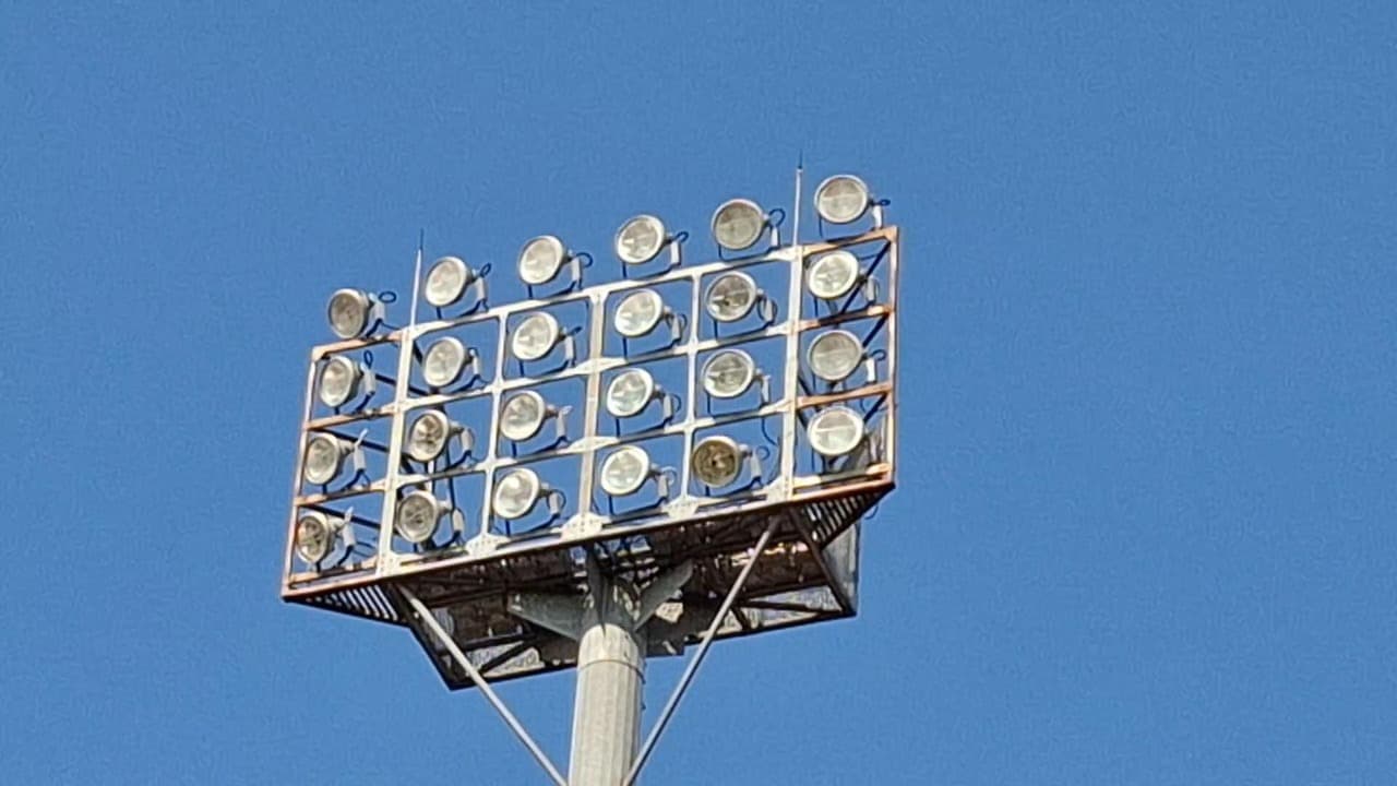 Perbaikan Stadion Brawijaya Terus Berjalan, Pergantian Lampu LED Segera Dilakukan