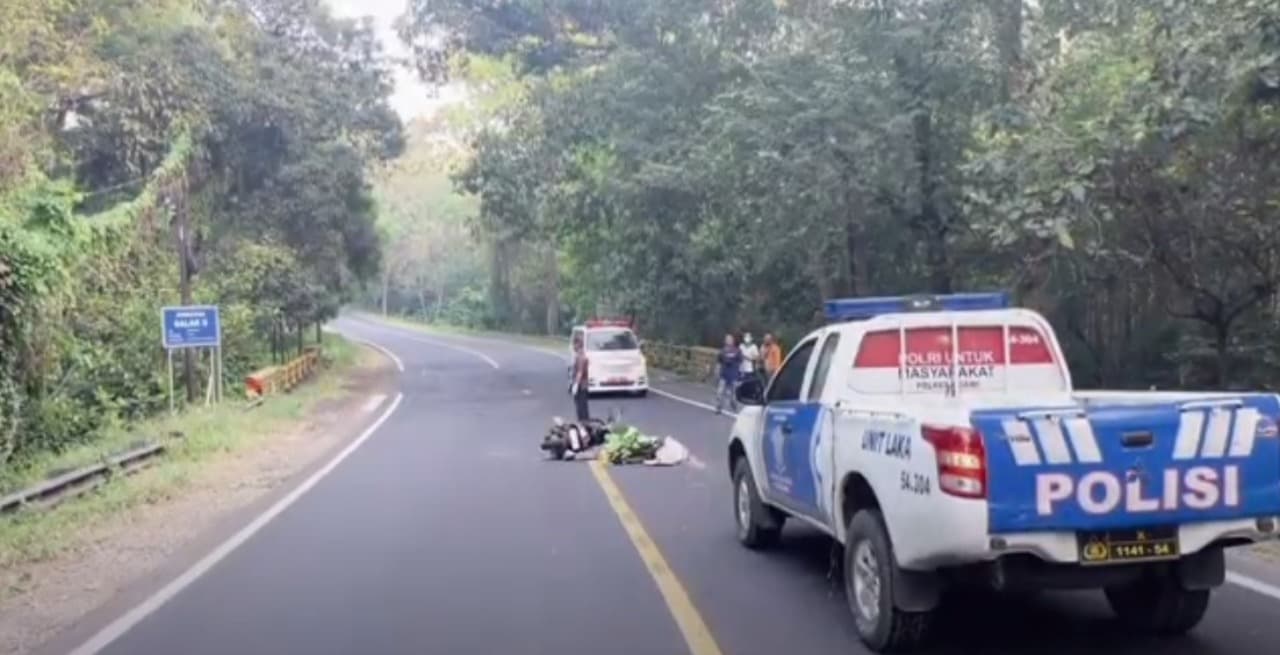 Pemotor Tewas di Jalan Raya Ngawi, Diduga Jadi Korban Tabrak Lari