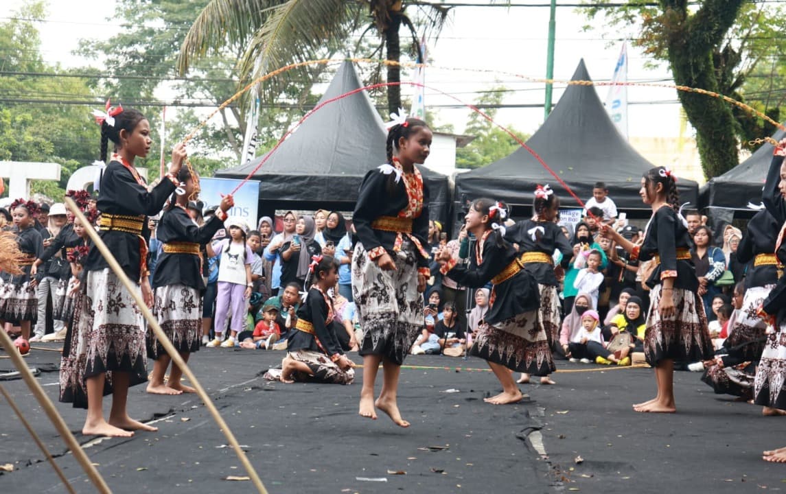 Peringati Hari Anak Nasional, Banyuwangi Gelar Festival Mainan Anak ya