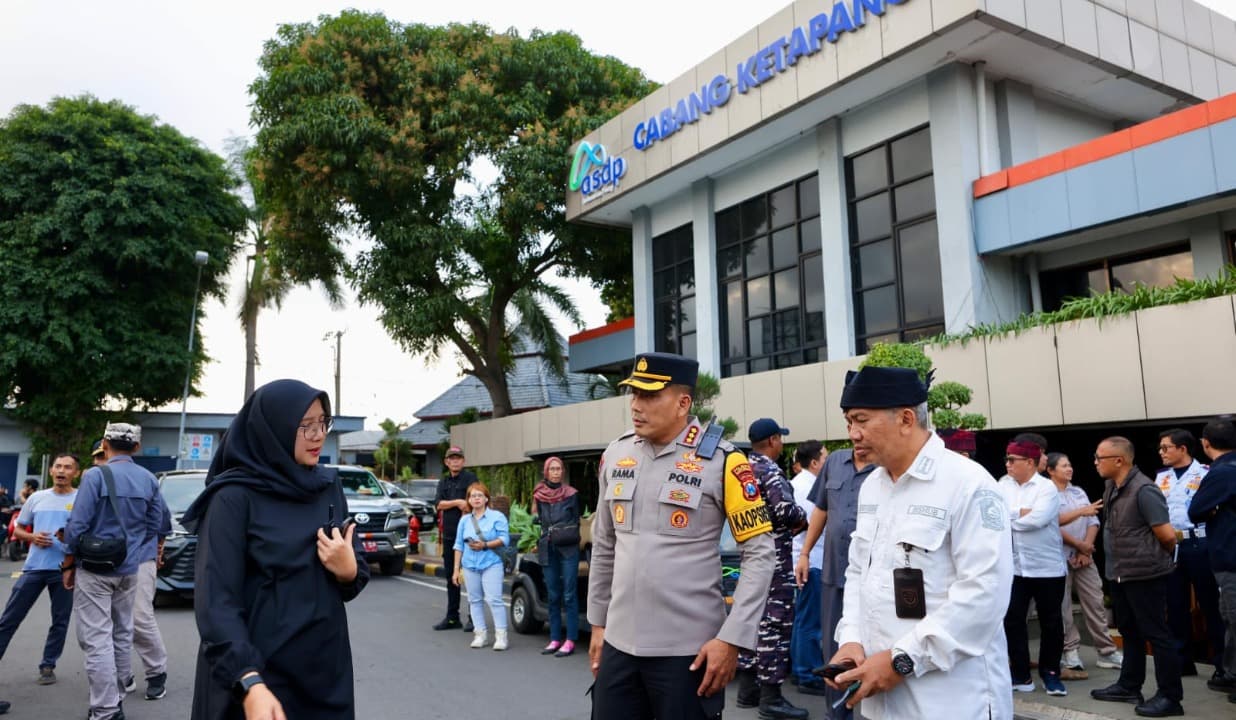 Cari Solusi Kemacetan Ketapang, Bupati Ipuk Pimpin Rakor Bersama Stakeholder Penyeberangan