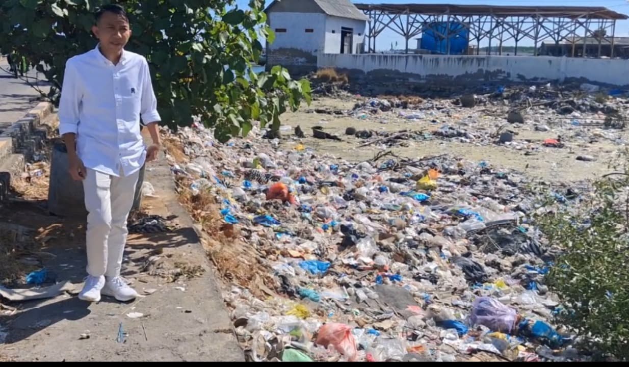 DPRD Pamekasan Desak Pemkab Serius Tangani Sampah di Branta Pesisir