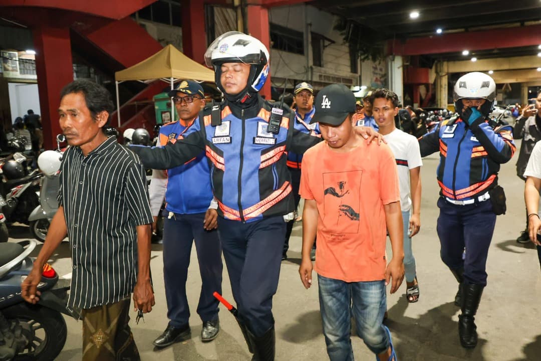 Pemkot Resmi Hapus Parkir Tepi Jalan Tunjungan, Sediakan 7 Lokasi