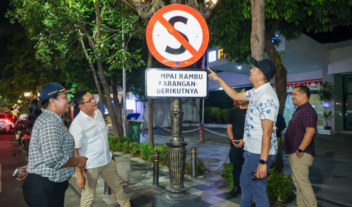 Polrestabes Surabaya Dukung Larangan Parkir di Jalan Tunjungan Demi Kelancaran Lalu Lintas