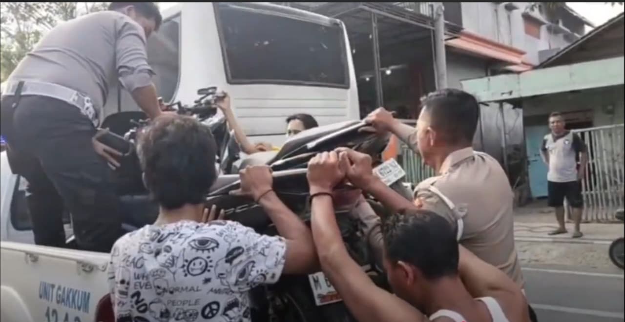 Adu Banteng Dua Motor PCX di Sampang, Satu Pelajar SMA Tewas