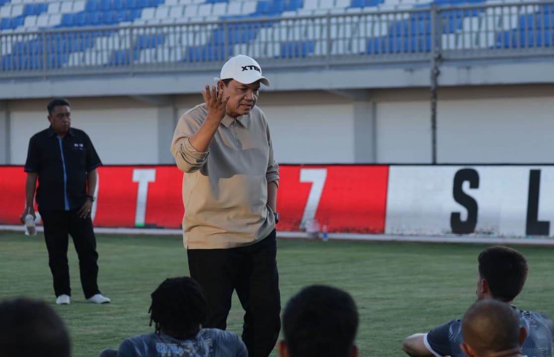 Achsanul Qosasi Pompa Semangat Pemain Madura United Jelang Laga Kontra Persis