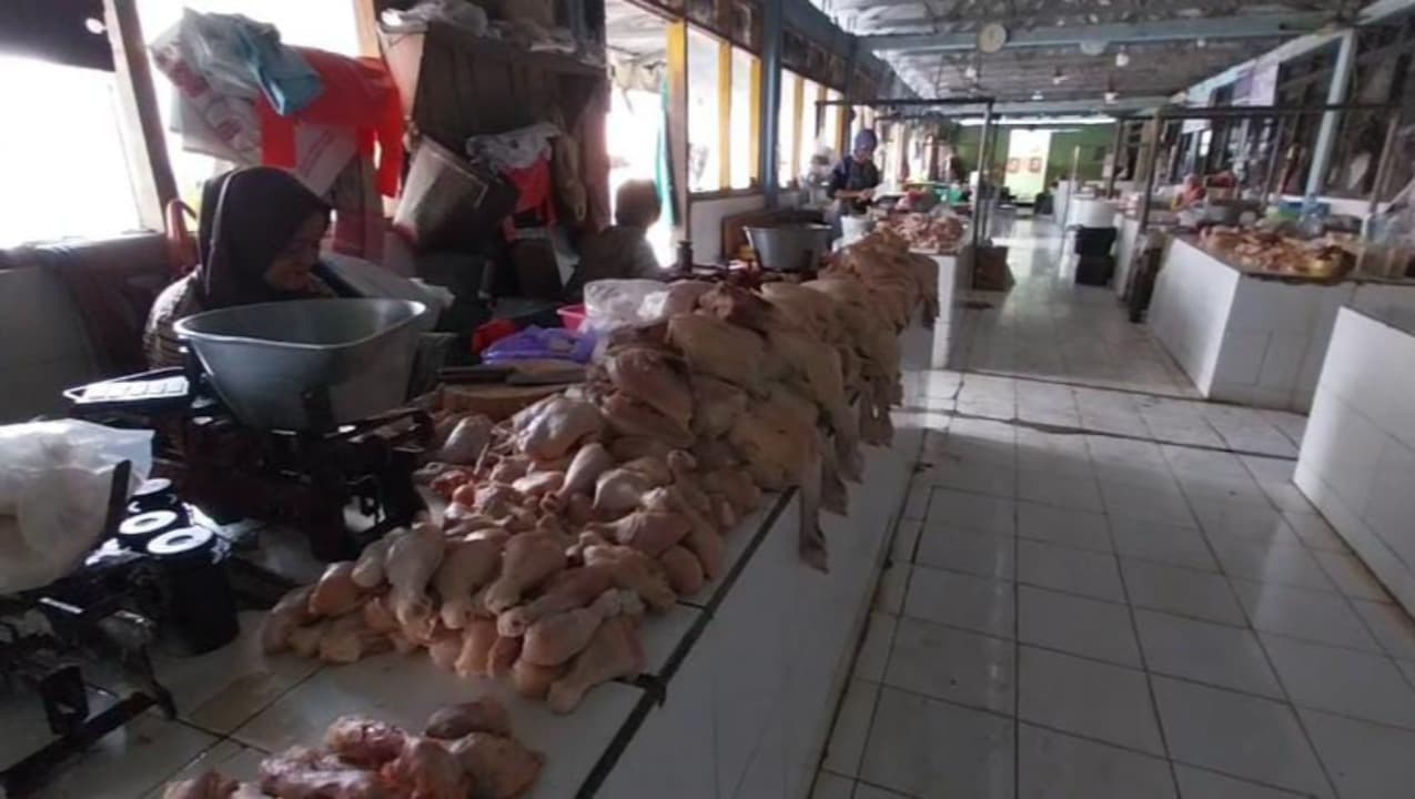 Musim Hajatan, Harga Daging Ayam di Magetan Tembus Rp 30 Ribu