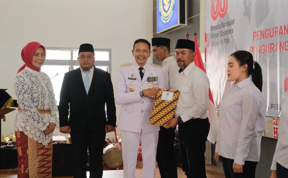 Kado Kemerdekaan: 23 Napi Lapas Malang Raih Kebebasan Penuh