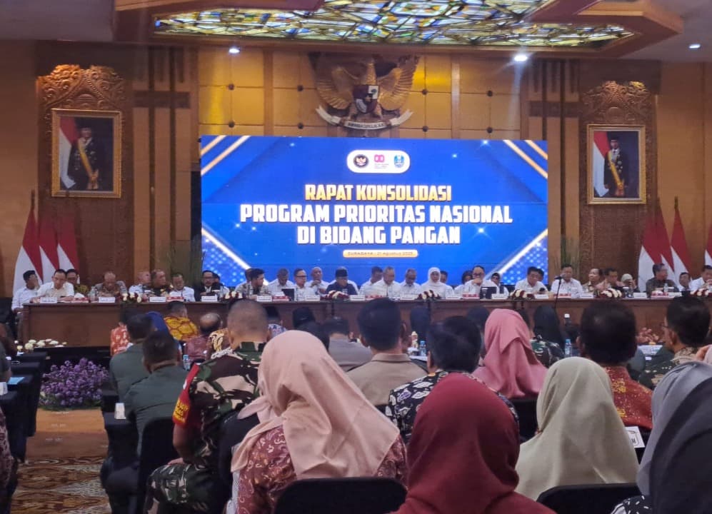 Program MBG di Jatim Capai 1,9 Juta Penerima, Menko Pangan Beri Apresiasi