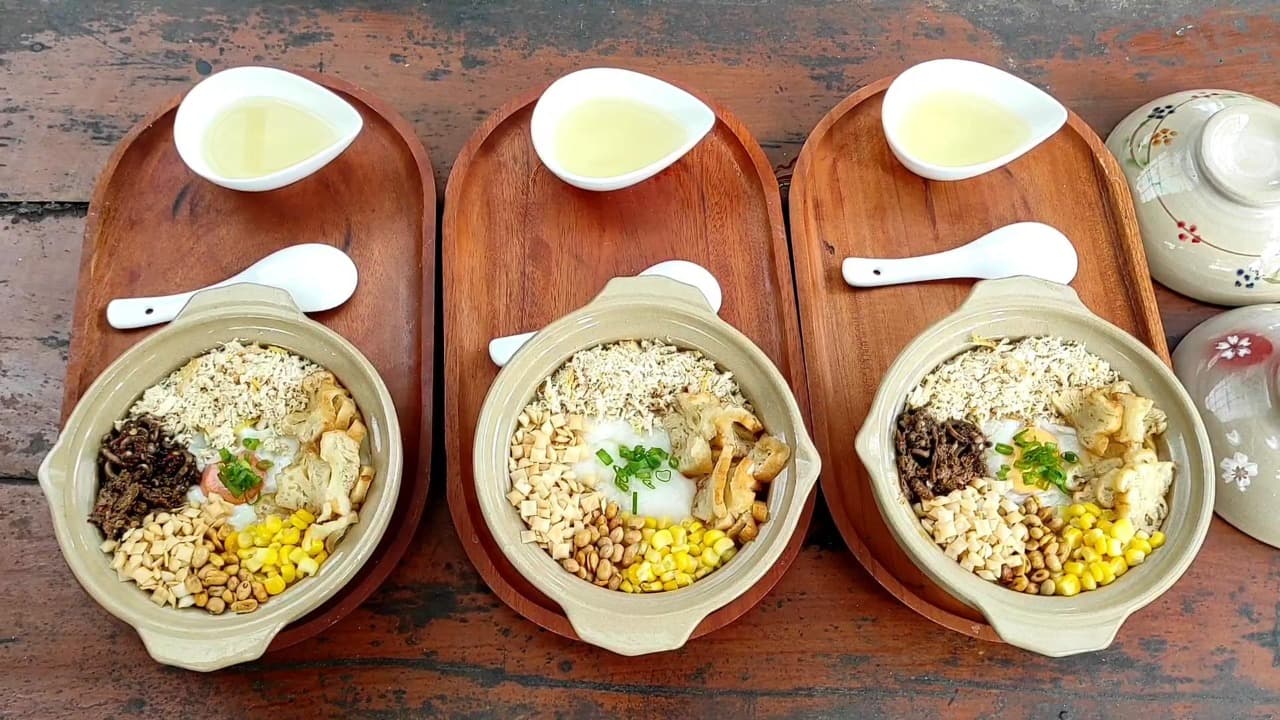 Nikmatnya Gurih dan Aromatik, Bubur Bakar Claypot Laris Manis di Kediri