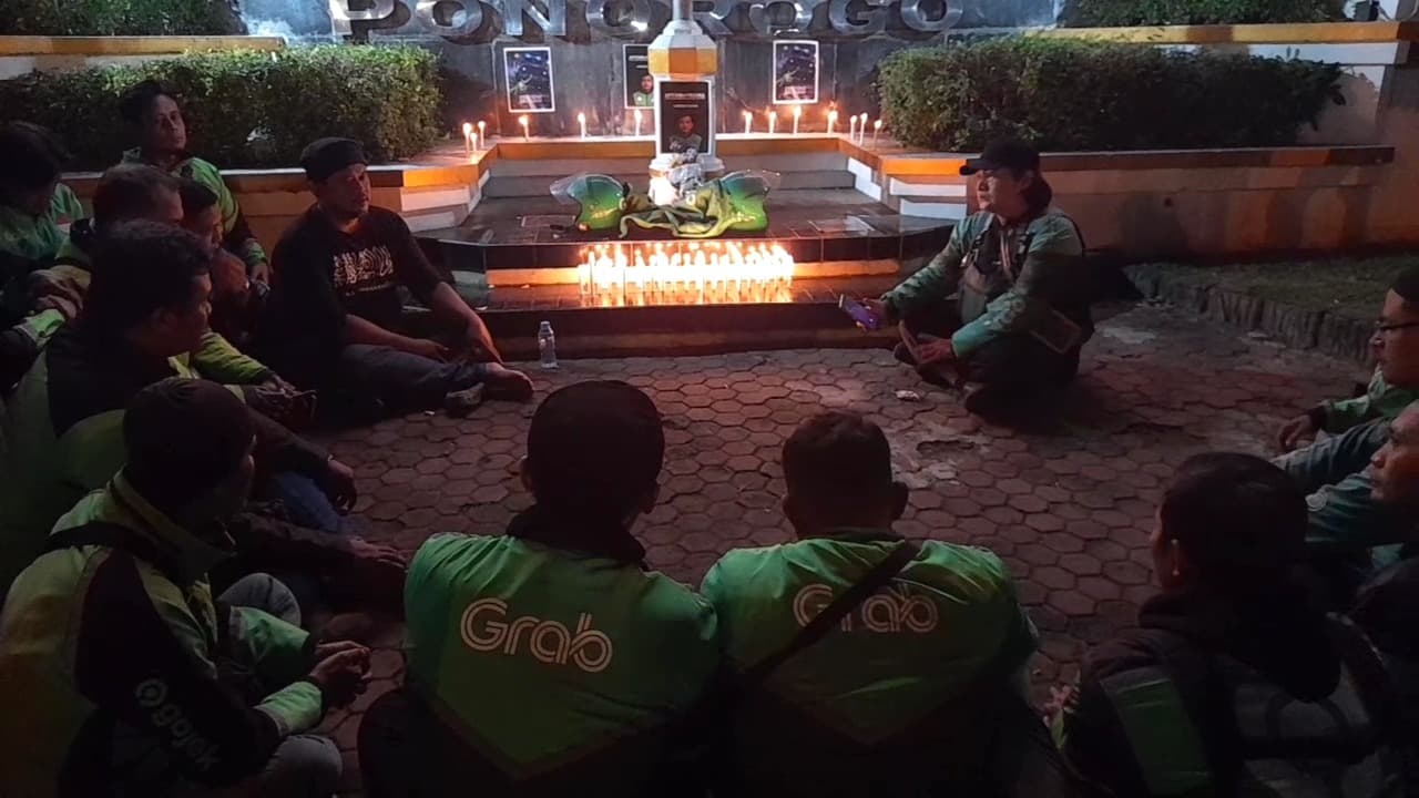 Doa Bersama dan Nyalakan Lilin, Driver Online Tuntut Keadilan untuk Affan Kurniawan