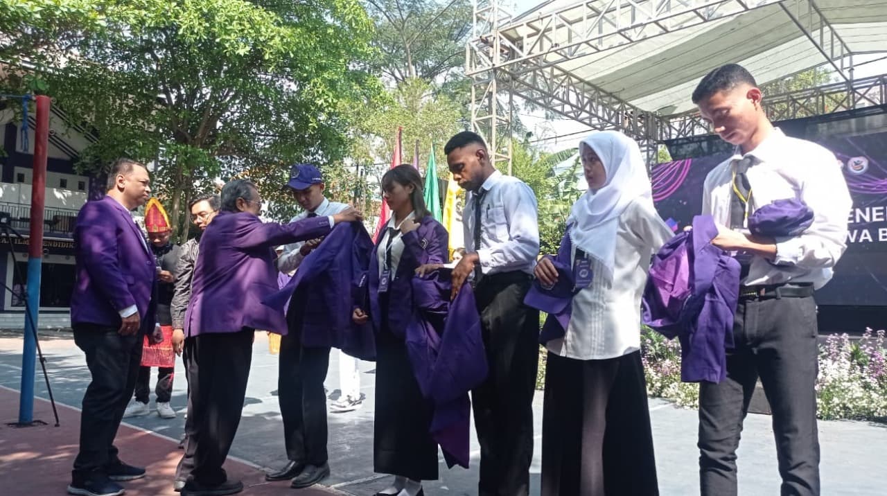 Universitas Tribhuwana Tungga Dewi (UNITRI) Gelar Upacara Penerimaan Mahasiswa Baru 2025