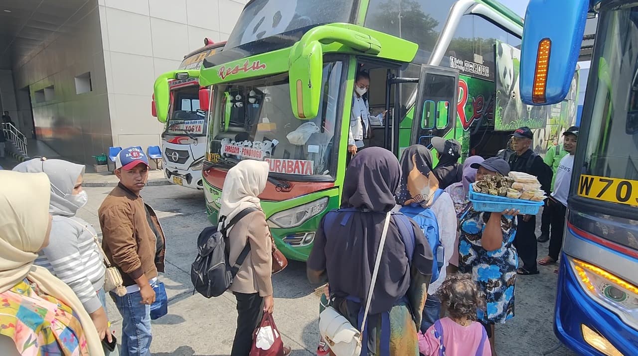 Libur Maulid Nabi, Penumpang Terminal Tipe A Purboyo Madiun Tembus 9 Ribu