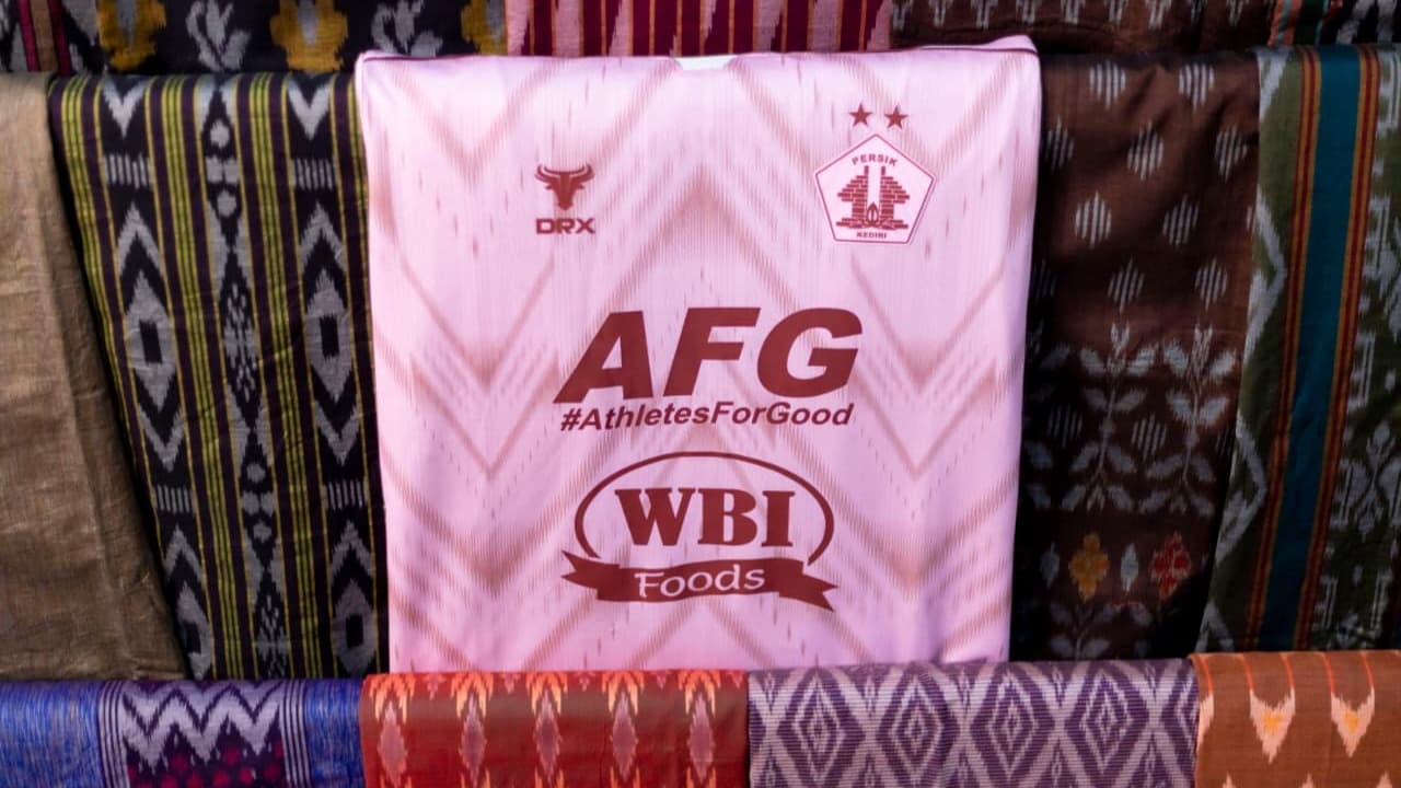 Kenalkan Jersey Ketiga, Usung Motif Wastra Khas Kota Kediri