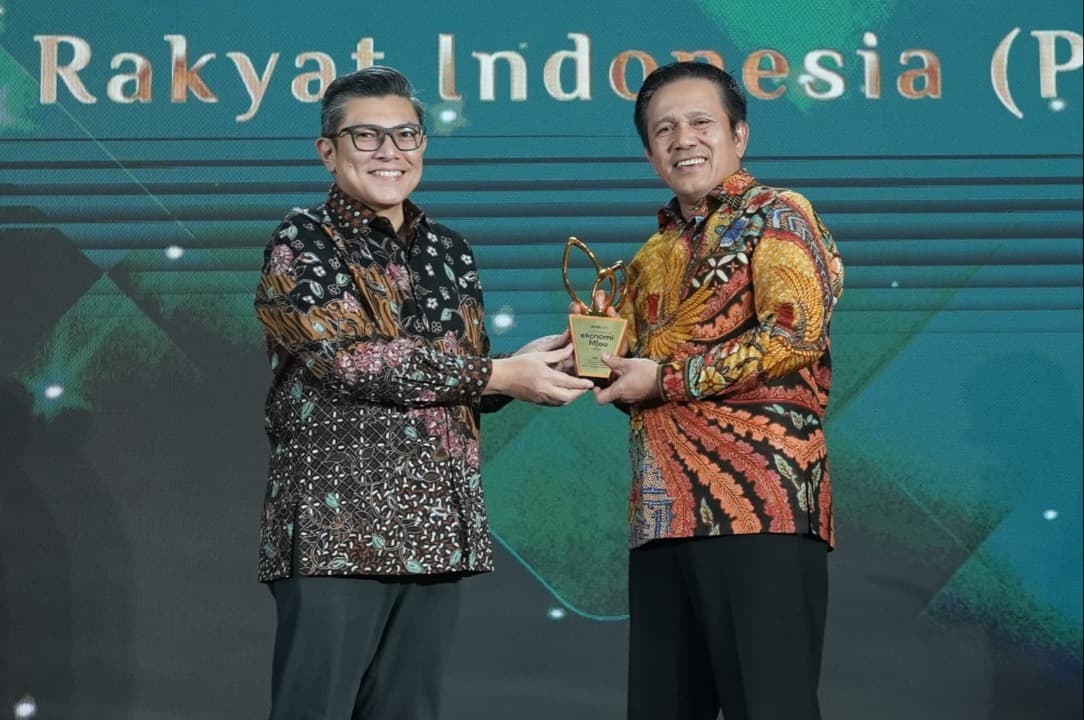 Konsisten Layani Keuangan Inklusif, BRI Peroleh Anugerah Ekonomi Hijau atas Pemberdayaan UMKM