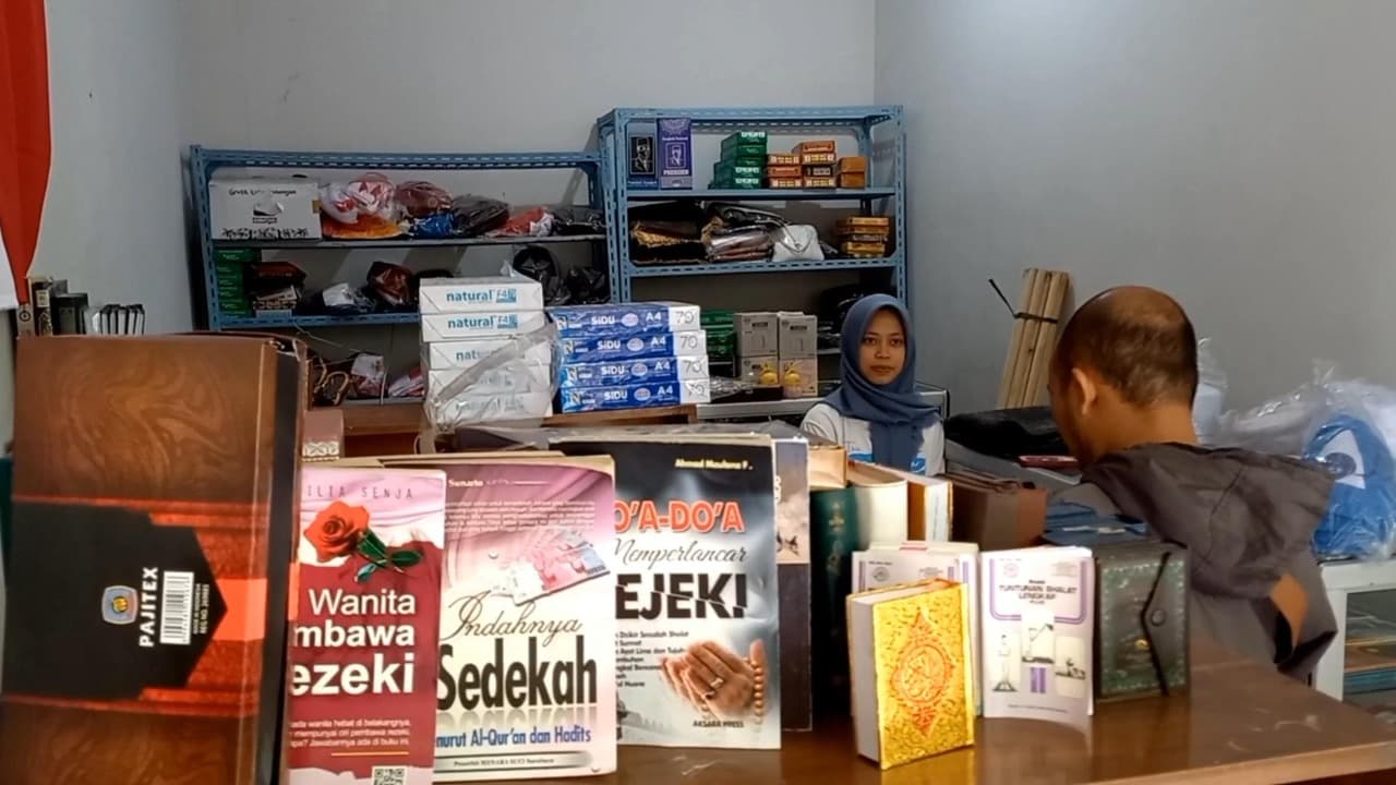 Demi Tingkatkan IPM, Pemkab Trenggalek Gratiskan Retribusi bagi Toko Buku