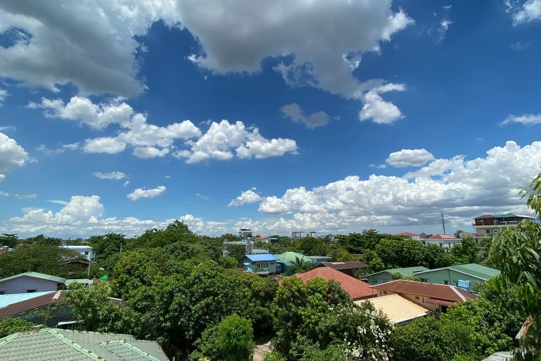 Cuaca Cerah Berawan Dominasi Jawa Timur, BMKG Prakirakan Hujan Lokal Berpotensi Terjadi