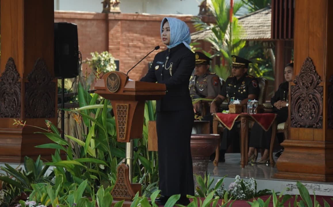 Upacara Peringatan Hari Jadi ke-80 Jatim, Ning Ita Gelorakan Semangat Jawa Timur untuk Indonesia