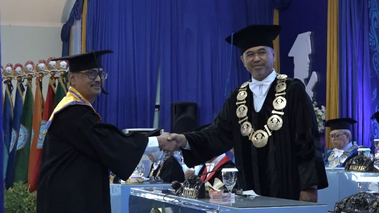Universitas Hang Tuah Gelar Rapat Senat Terbuka, Luluskan 461 Wisudawan Maritim Unggul
