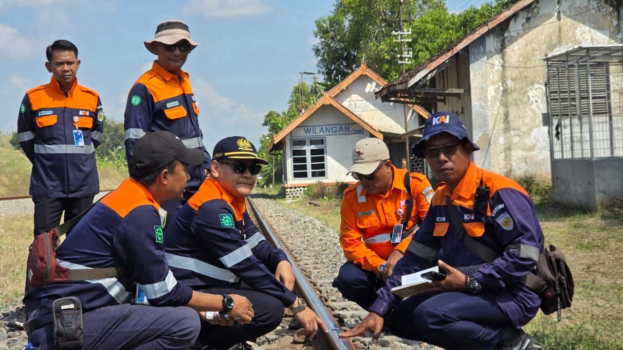 Hadapi Musim Penghujan, KAI Daop 7 Madiun Siapkan Langkah Antisipatif Demi Keselamatan Perjalanan KA