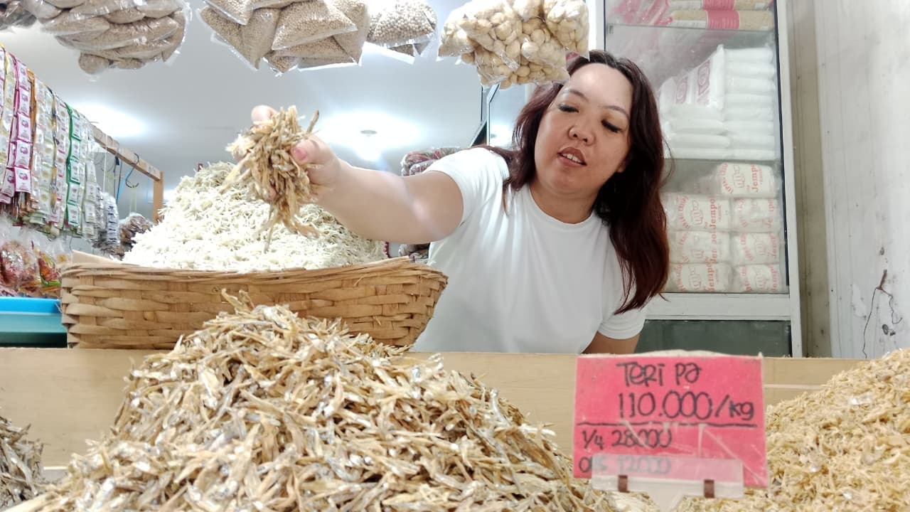 Harga Ikan Asin di Banyuwangi Meroket, Teri Kecil Tembus Rp110 Ribu per Kilogram