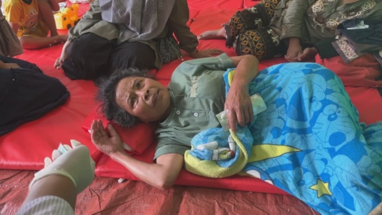 Hari ke 5 pengungsi keluhkan kondisi kesehatan.