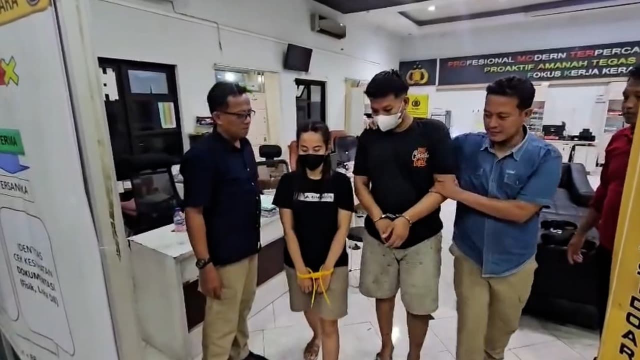 Siapkan Sabu Untuk Tahun Baru, Pasangan Kekasih Diringkus Polisi