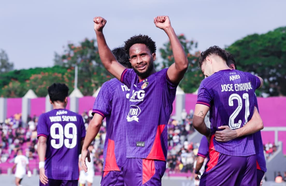 Persik Menang 2-1 Atas Malut United, Debut Manis Williams dan Henhen