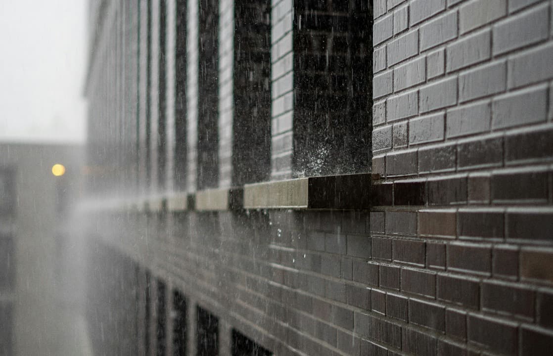 Hujan Petir Berpotensi Melanda Sejumlah Wilayah Jawa Timur, BMKG Imbau Masyarakat Waspada