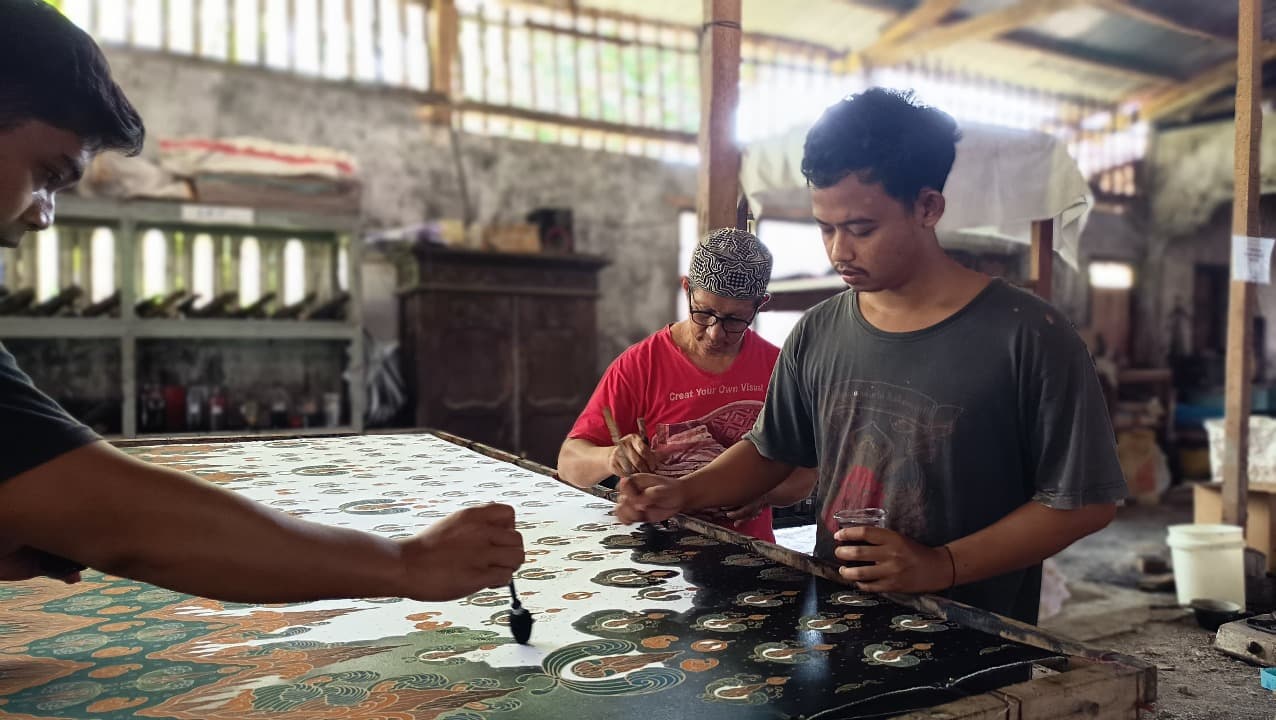 Batik Saji Pacitan, Kreativitas Lokal yang Mendunia