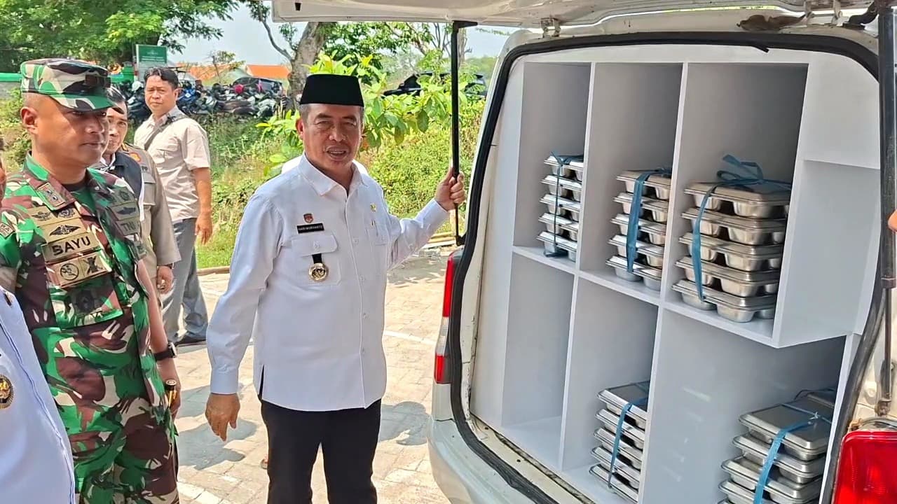 Pengawasan MBG, Bupati: Jangan Percaya Hoaks, Makanan Harus Lewati Uji Tester