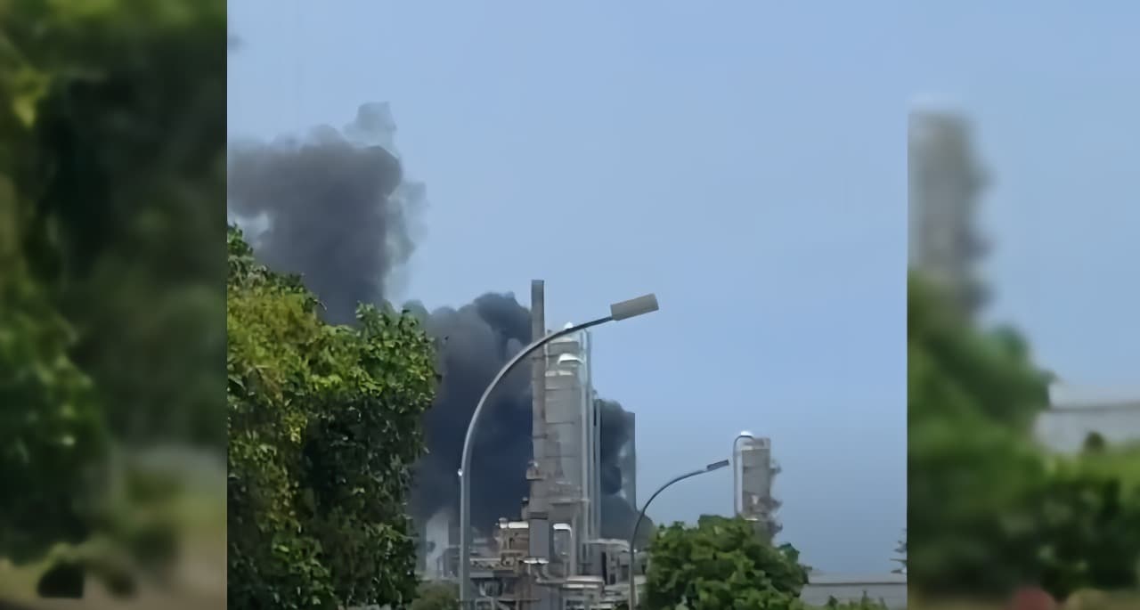 Pabrik Petrokimia TPPI Tuban Meledak, Warga Dua Desa Dievakuasi