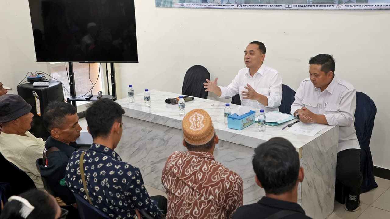 Wali Kota Surabaya Mediasi Konflik Warga Asem Jajar III, Minta BPN Ukur Ulang Tanah Sengketa