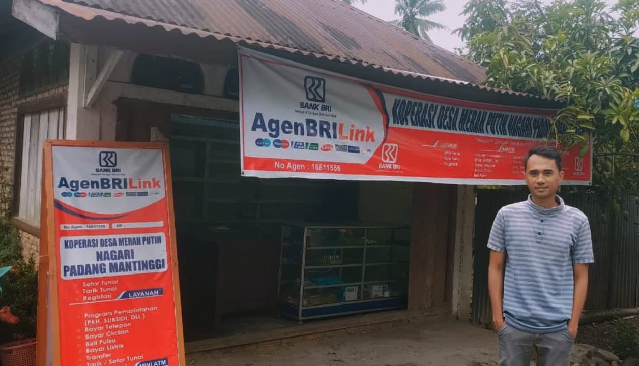 BRI Hadirkan Layanan Keuangan Inklusif di Pasaman Lewat AgenBRILink Koperasi Desa Merah Putih