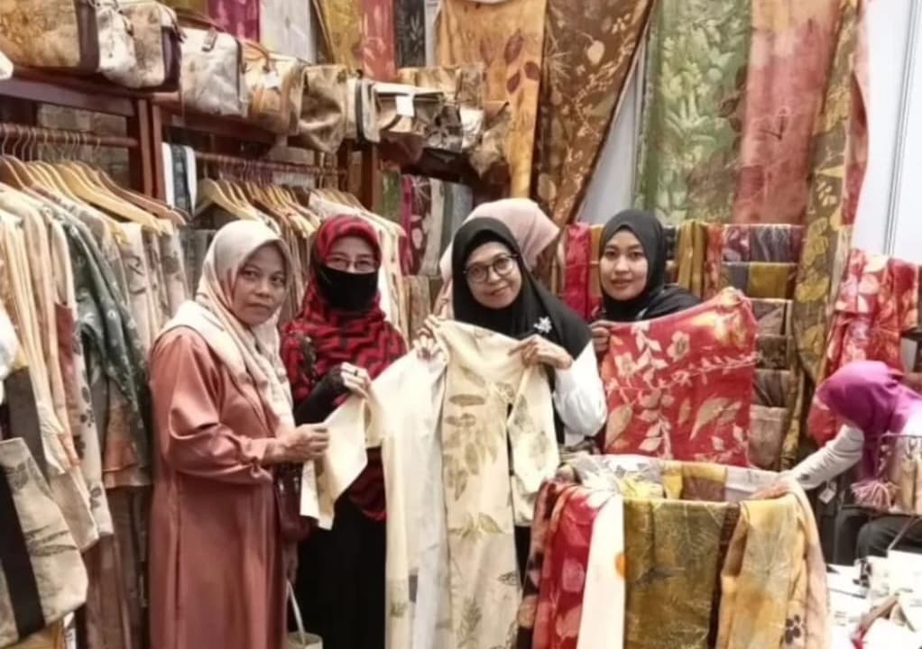 BRI Dukung Qaniacraft Ecoprint Kembangkan Tekstil Ramah Lingkungan dari Bekasi