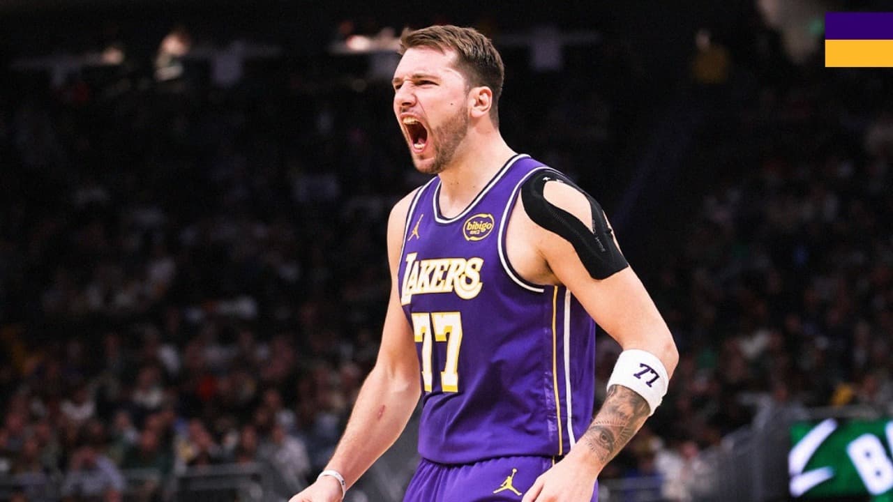 Luka Doncic Menggila, Lakers Bungkam Bucks 119-95 di Milwaukee