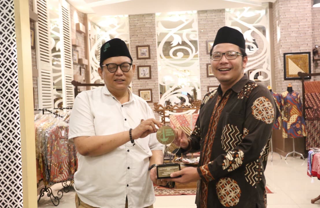 Gus Kholili Kholil, Keturunan Syaikhona Kholil Dianugerahi Tokoh Muda Nahdliyin Inspiratif 2025