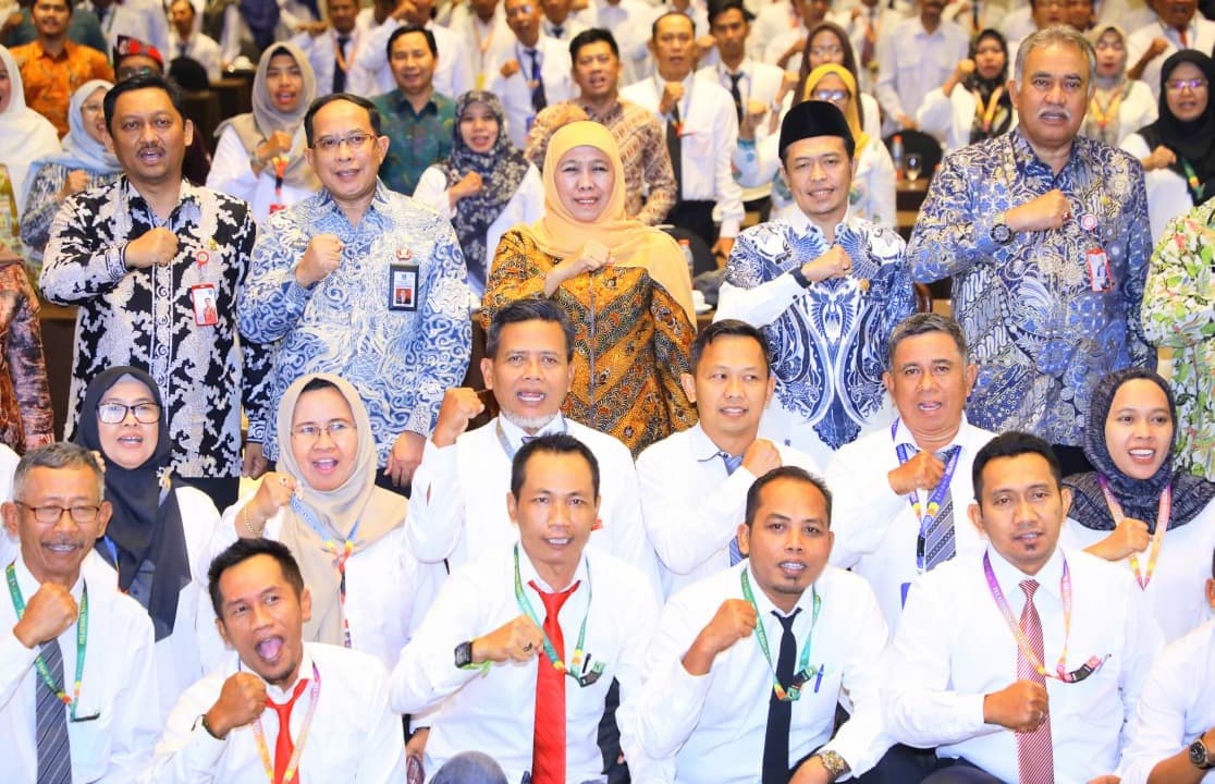 Gubernur Khofifah Ajak Camat hingga Sekdes Sukseskan Program Strategis Nasional