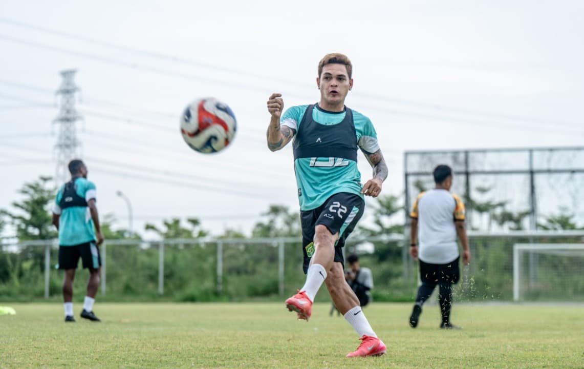 Tatap Laga Kontra Borneo FC, Persebaya Manfaatkan Jeda Kompetisi untuk Berbenah